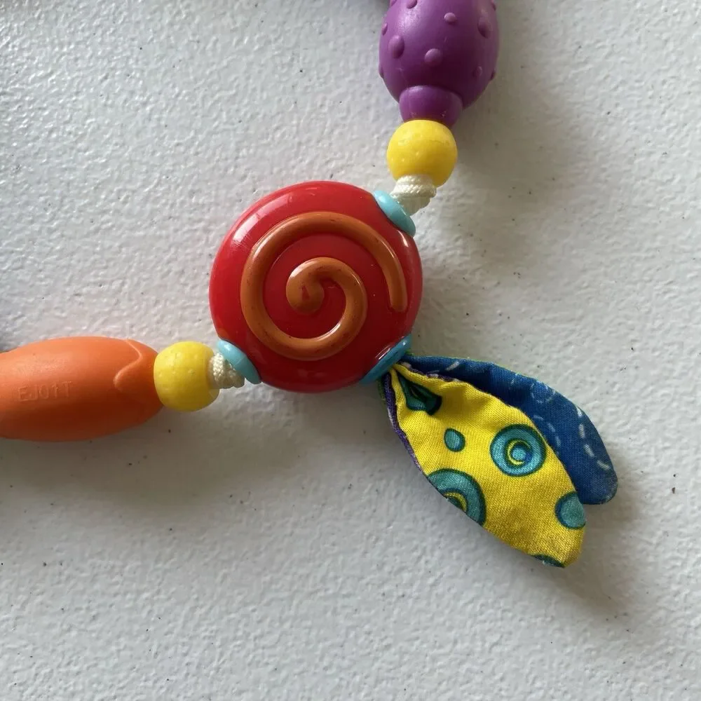 Nuby Safari Friends Soothing Teether Ring Infant Baby Toy Animals Colorful